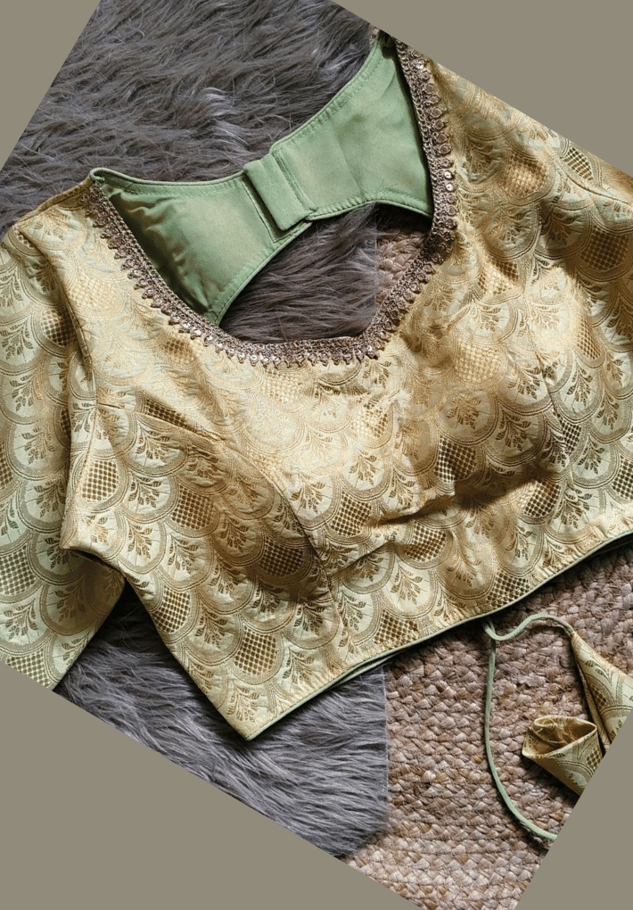 Pista Green -Orignal golden jari weaving with golden sequence in blouse