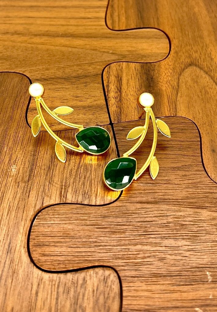 Gold plated earring with colored stones. Color variations
