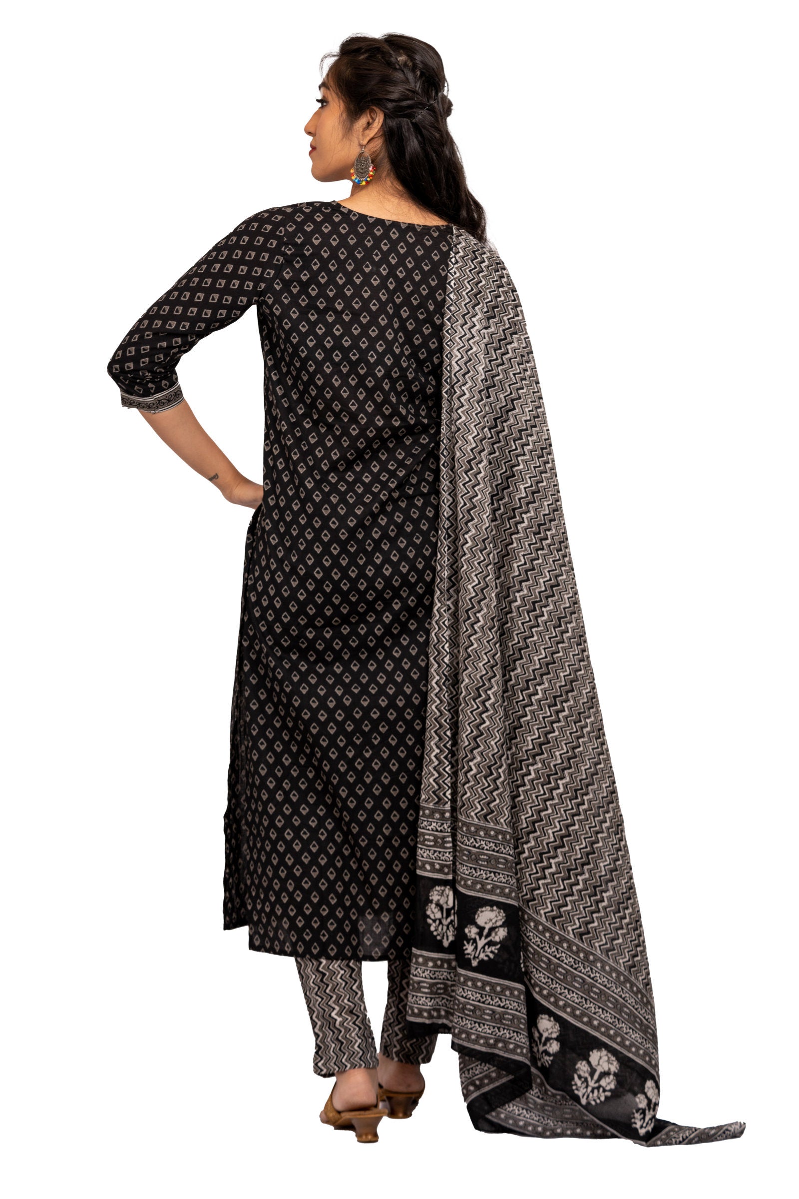 3 Piece Salwar - 100% Cotton black salwar with grey prints. Black 2 metre long dupatta and pants with grey ikkat design and floral print