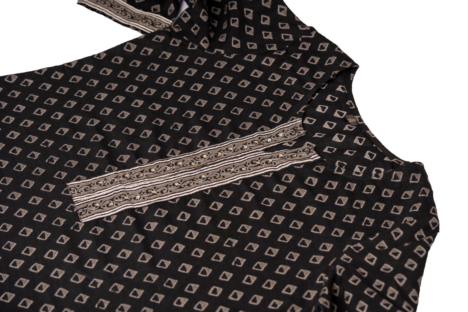 3 Piece Salwar - 100% Cotton black salwar with grey prints. Black 2 metre long dupatta and pants with grey ikkat design and floral print